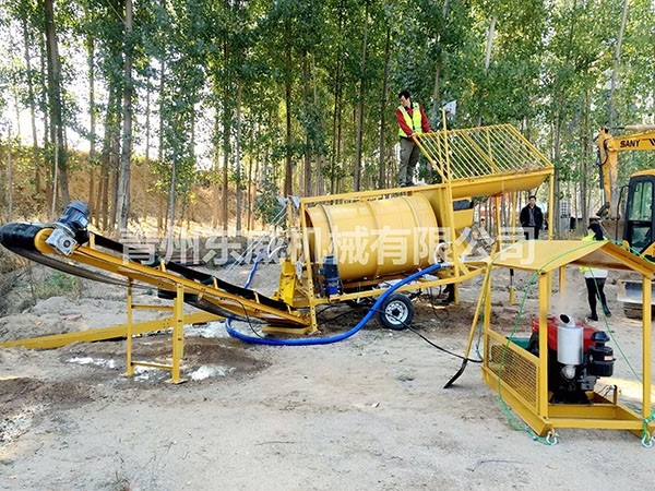 螺旋选矿机,选金机械,选金机,选金设备 螺旋选矿机,选金机械,选金机,选金设备